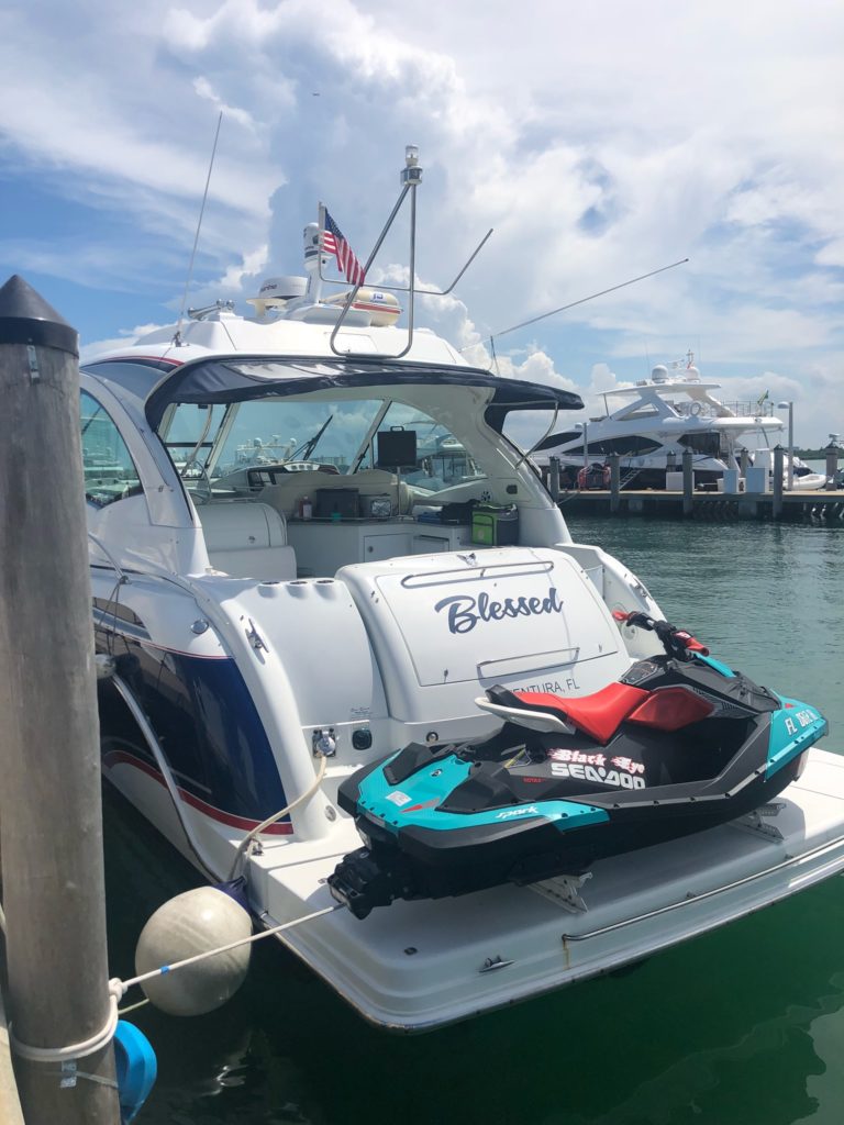 Miami Sandbar Boat Rentals