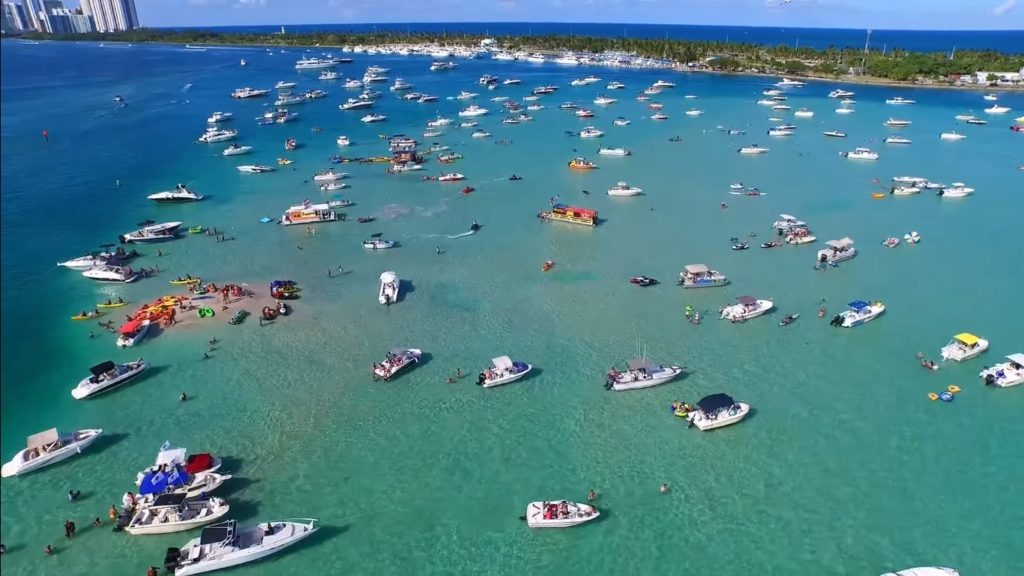 Miami Sandbar Boat Rental | Haulover Sandbar Luxury Yacht Charters